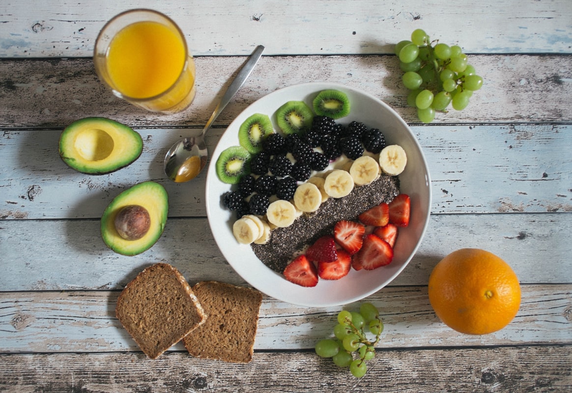 Tostadas de aguacate con huevo